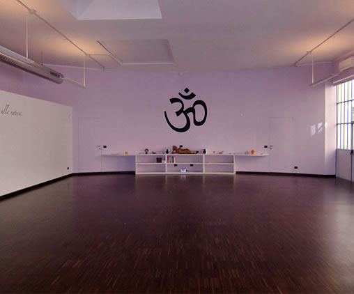 Studio Stefano Colombo - Yogamood, Milano (2010)